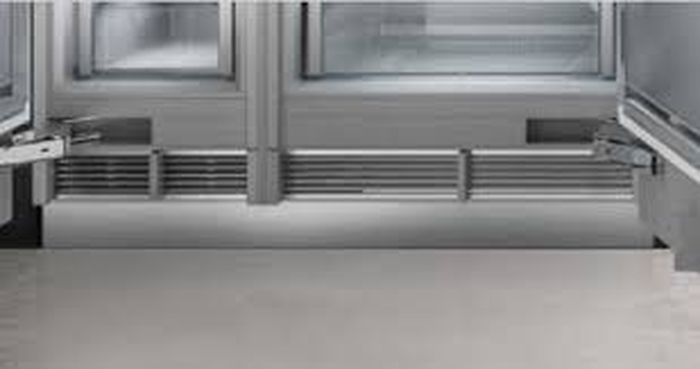 Liebherr 990153000 Toe Kick