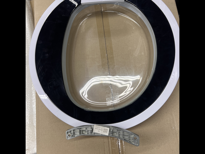 Blomberg 2978671200 Dryer FRONT DOOR ASSY for 24 inch Dryer DV17600W and DV7600W2