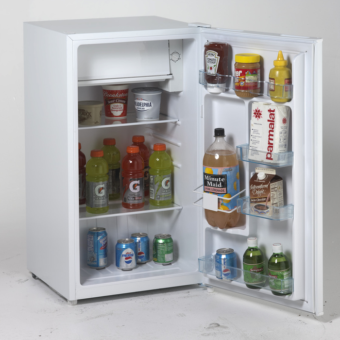 Avanti RM3306W 20 Inch Free Standing Compact Refrigerator