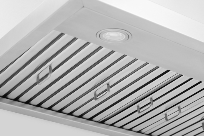 Aviva AVN308CS3 30 Inch Mounted on Wall 860 CFM