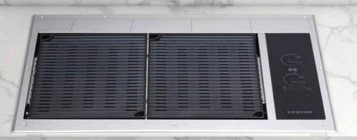 Kenyon B70462WHNH 30 Inch Texan Built in 208V Electric Outdoor Grill