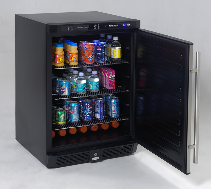 Avanti AR4446B 24 Inch Built In Beverage Cooler