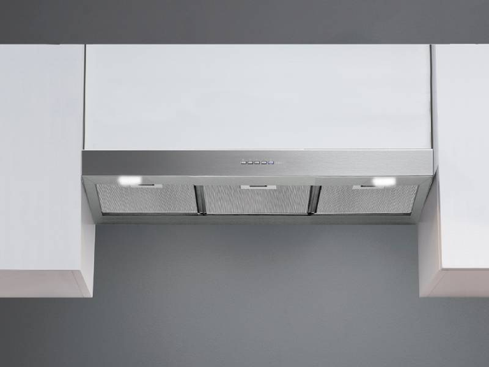 Falmec FPMEU30B3SS 30 Inch Installed in Cabinet 280 CFM