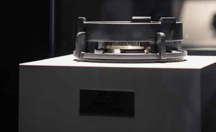 Pitt AKAN 9 Inch Gas Cooktop Top Controls One 2 kW Aluminum Gas Burner