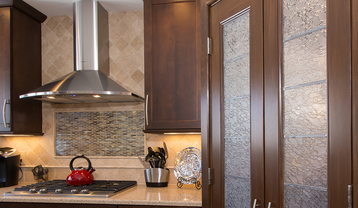 Faber TEND30SSV 30 Inch Mounted on Wall Range Hood 600 CFM