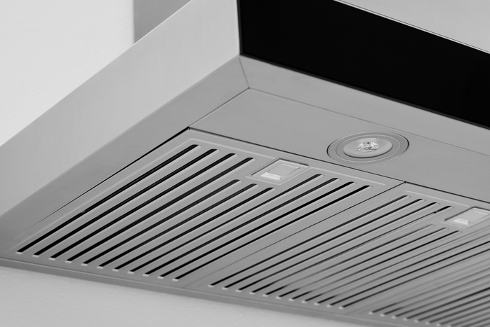 Aviva AVL306CS4 30 Inch Mounted on Wall 600 CFM